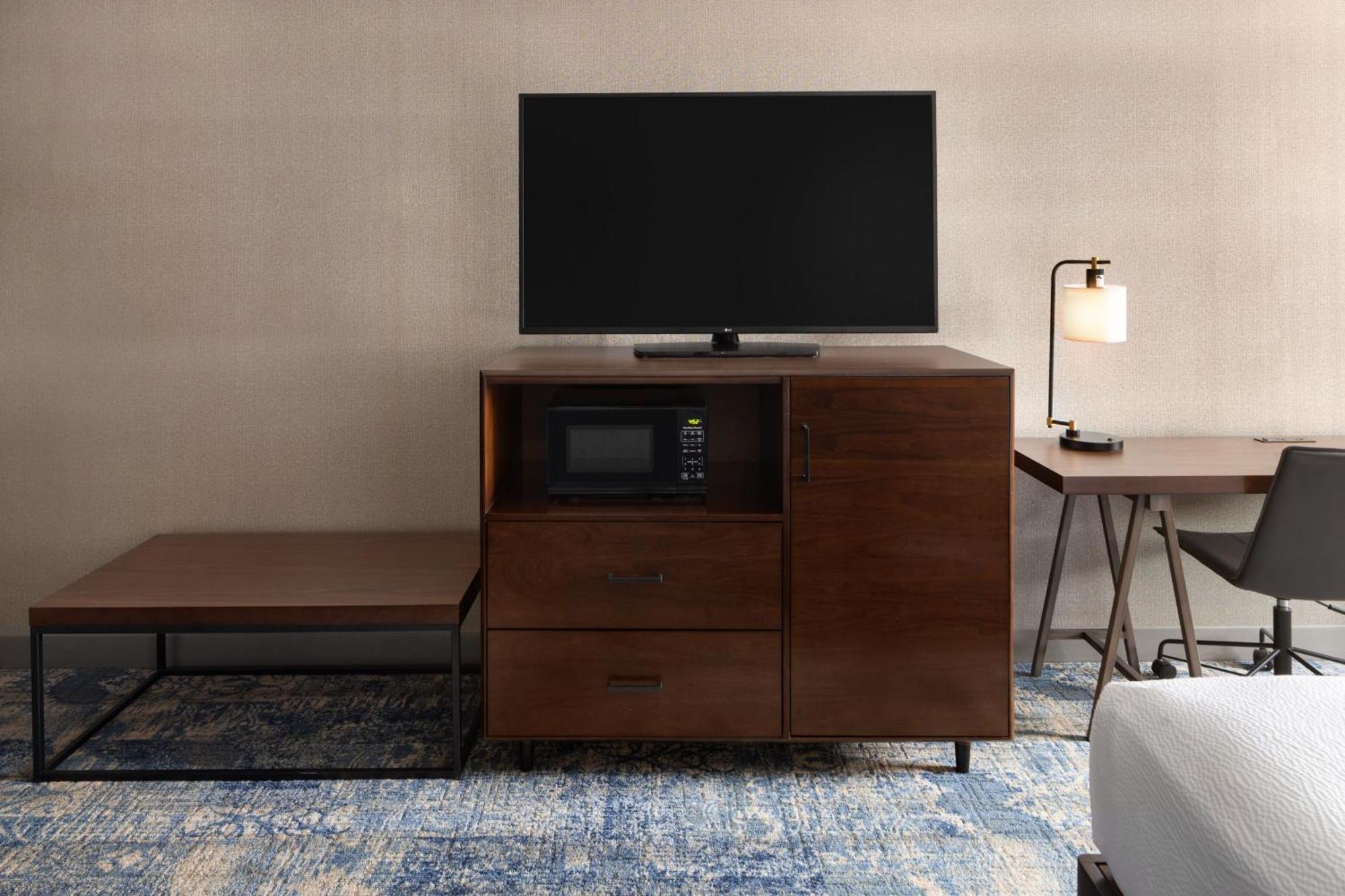 Four Points By Sheraton Edmonton South Εξωτερικό φωτογραφία