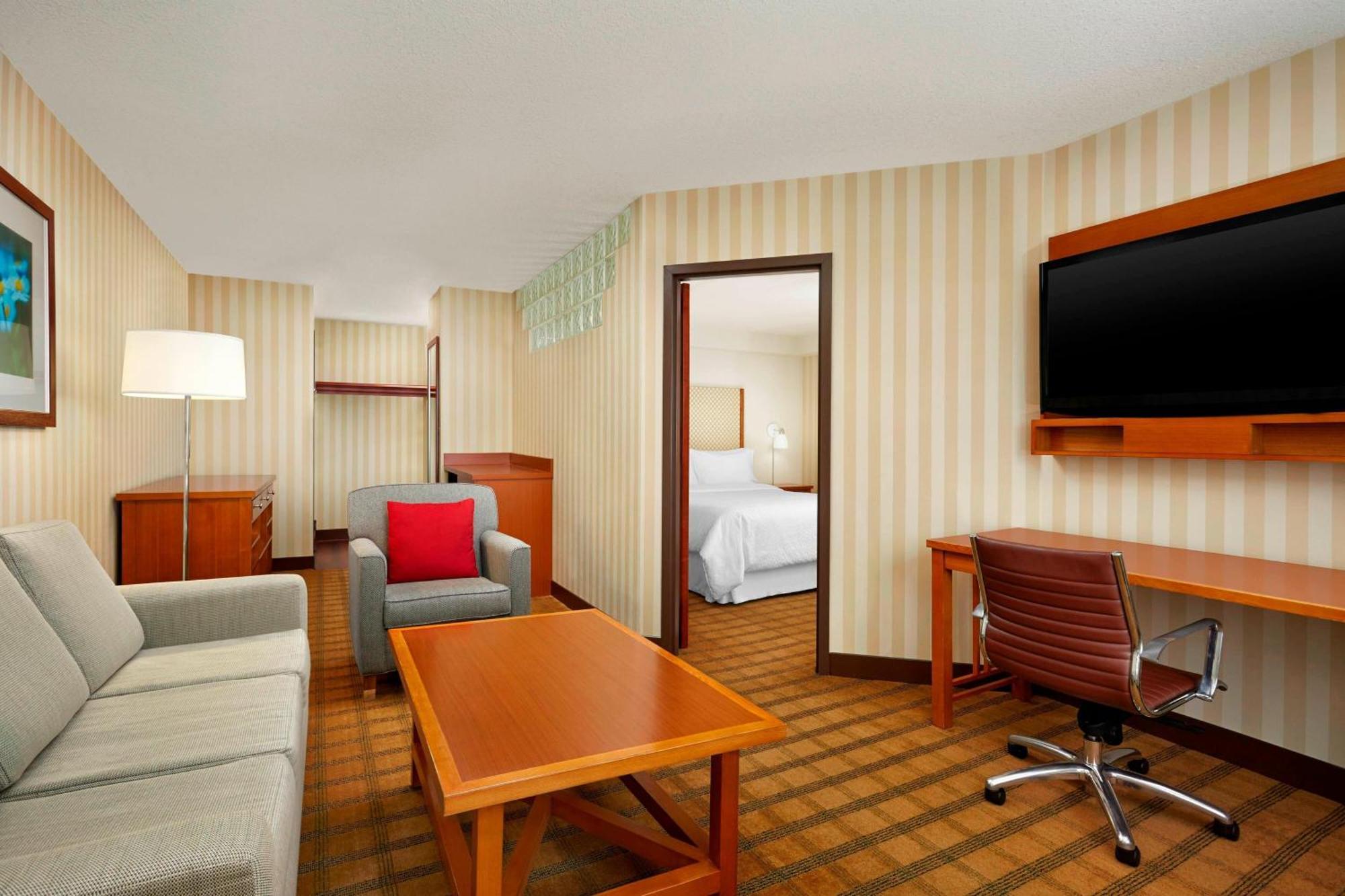 Four Points By Sheraton Edmonton South Εξωτερικό φωτογραφία