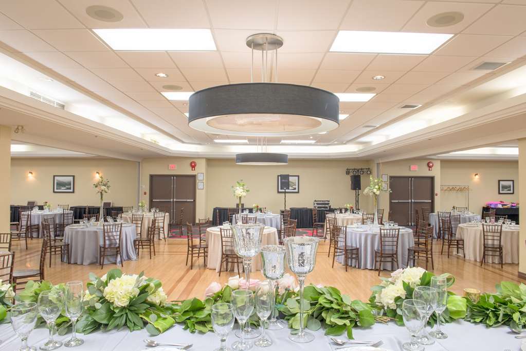 Four Points By Sheraton Edmonton South Ανέσεις φωτογραφία